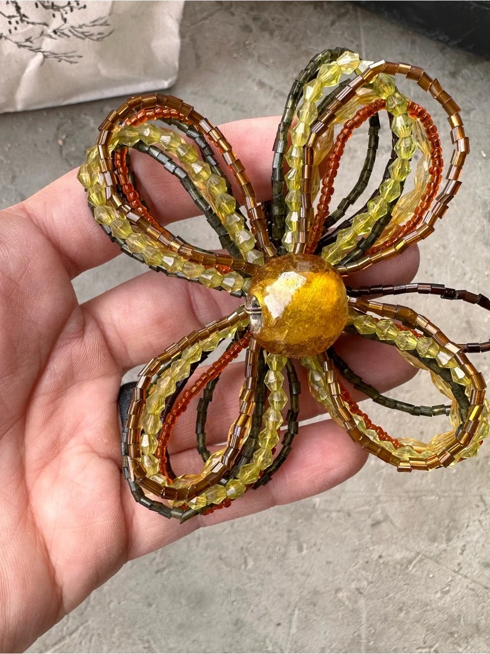 Set of 4 Pier 1 Beaded Flower Napkin Rings - Amber & Gold Tones